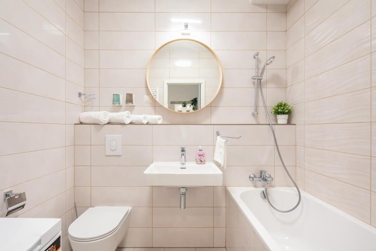 בודפשט Modern Comfy Stay Next To The River מראה חיצוני תמונה