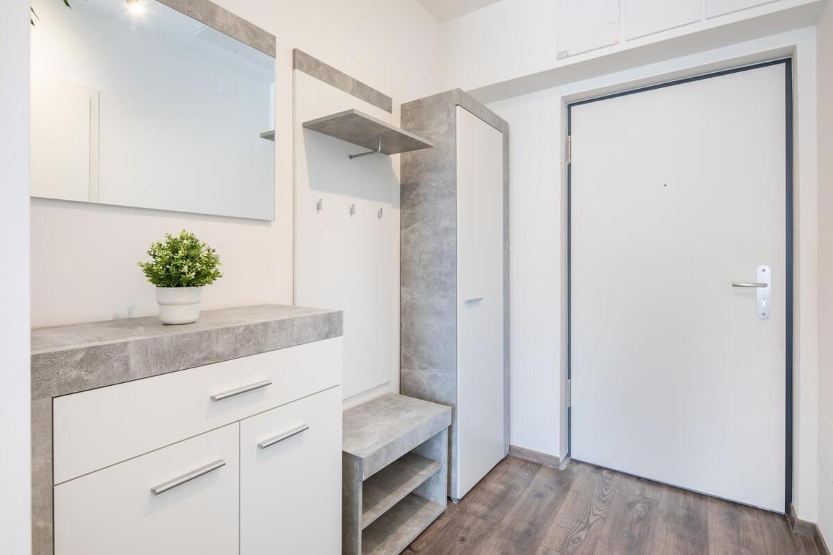 בודפשט Modern Comfy Stay Next To The River מראה חיצוני תמונה