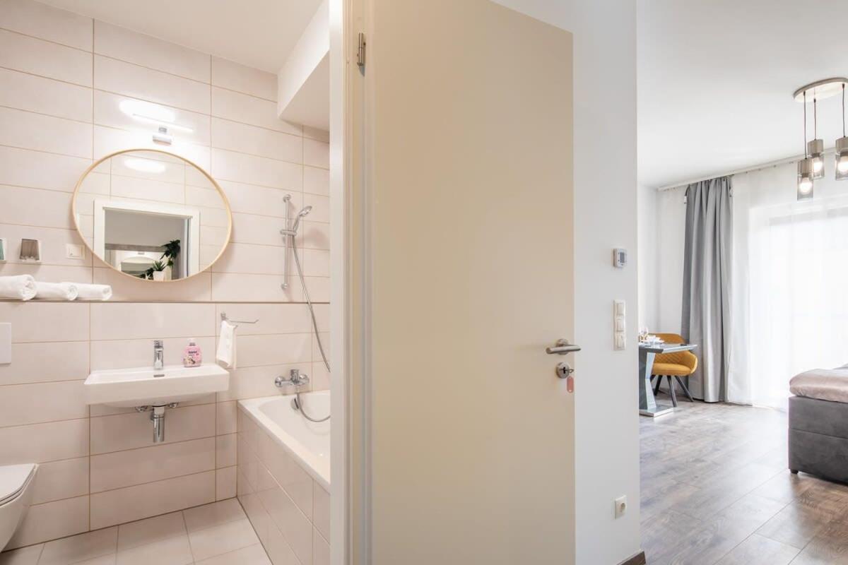 בודפשט Modern Comfy Stay Next To The River מראה חיצוני תמונה